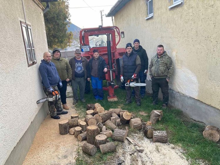 Adventi jószolgálat